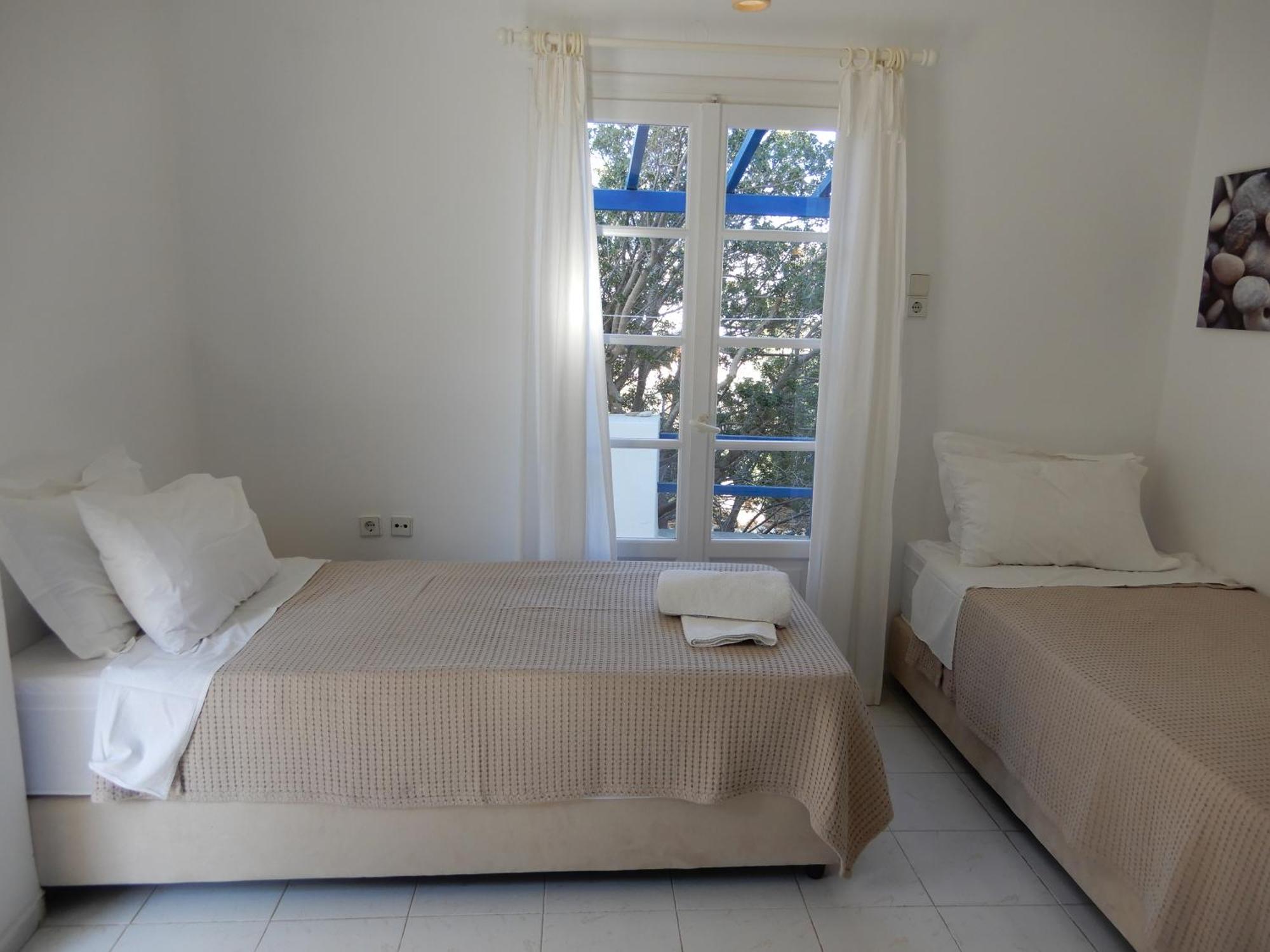 Apartment Glarontas *